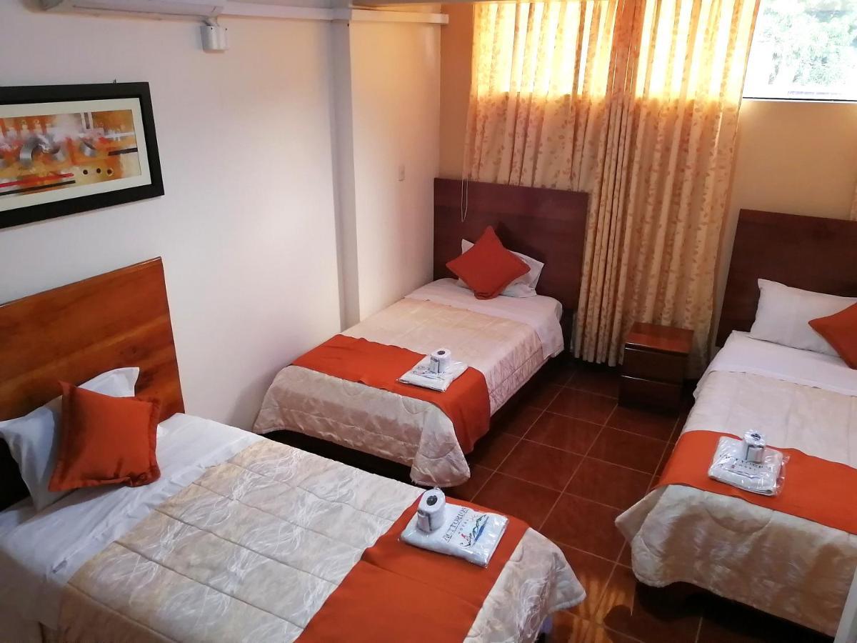 Victtorios Hotel Satipo Extérieur photo
