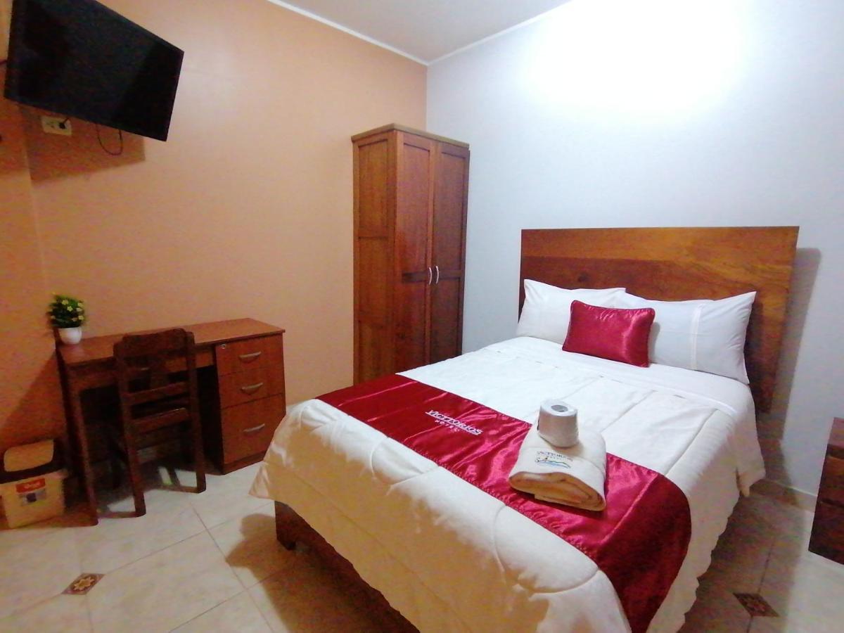 Victtorios Hotel Satipo Extérieur photo