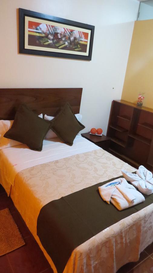 Victtorios Hotel Satipo Extérieur photo